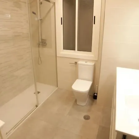 Lägenhet Piso Lujo En Gran Via Con Garaje Vigo