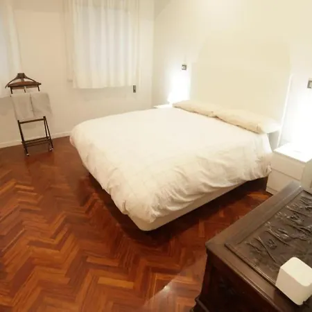 Piso Lujo En Gran Via Con Garaje Vigo