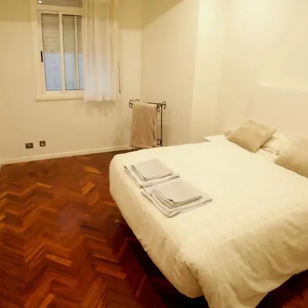 Piso Lujo En Gran Via Con Garaje Vigo